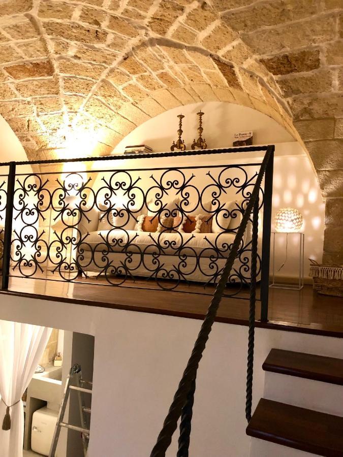 Ai Propilei Del Duomo Luxury Suite Lecce Bagian luar foto